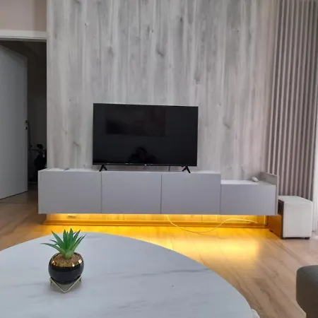 Centar Two סקופיה